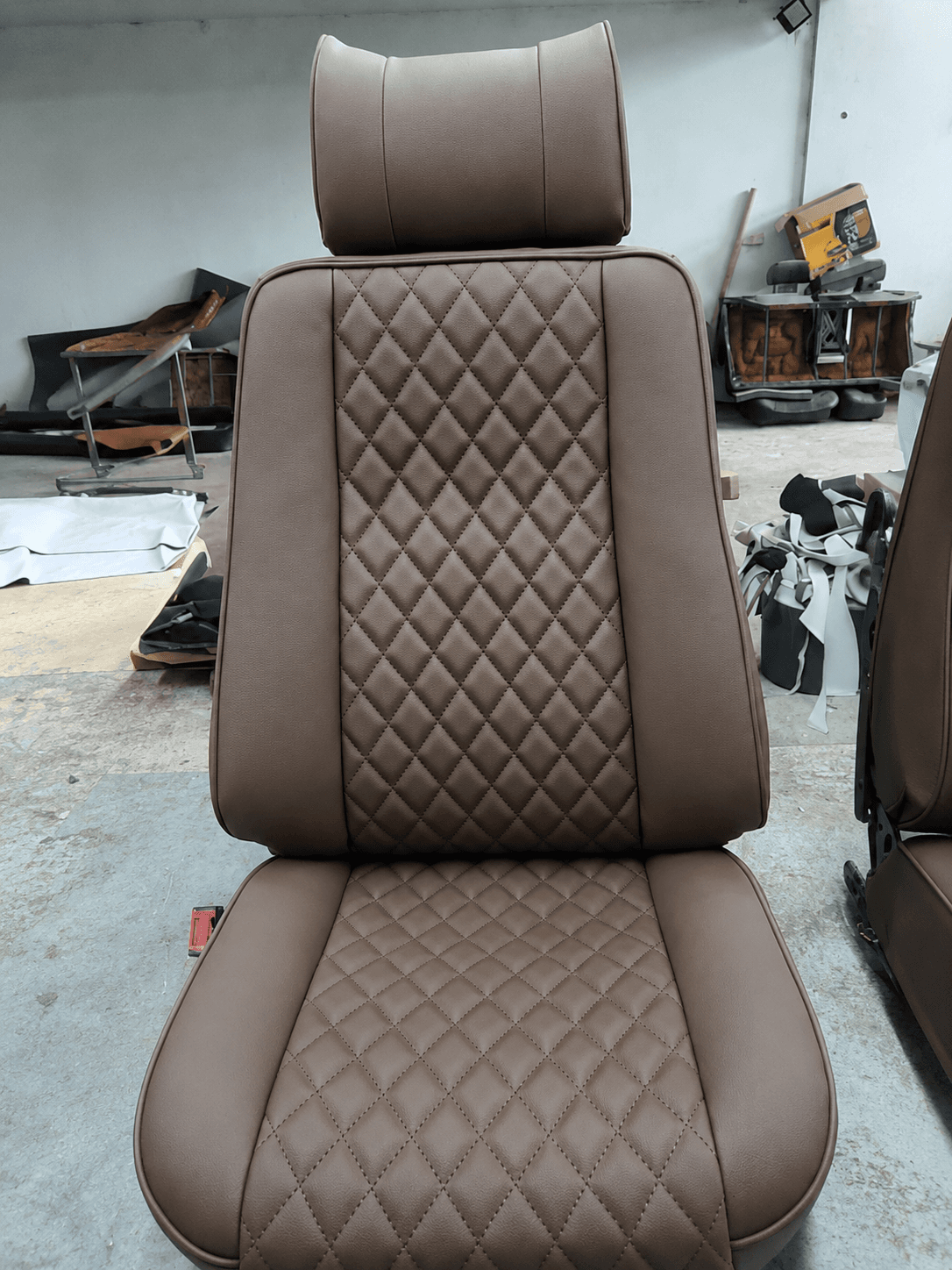 Intérieur automobile après restauration